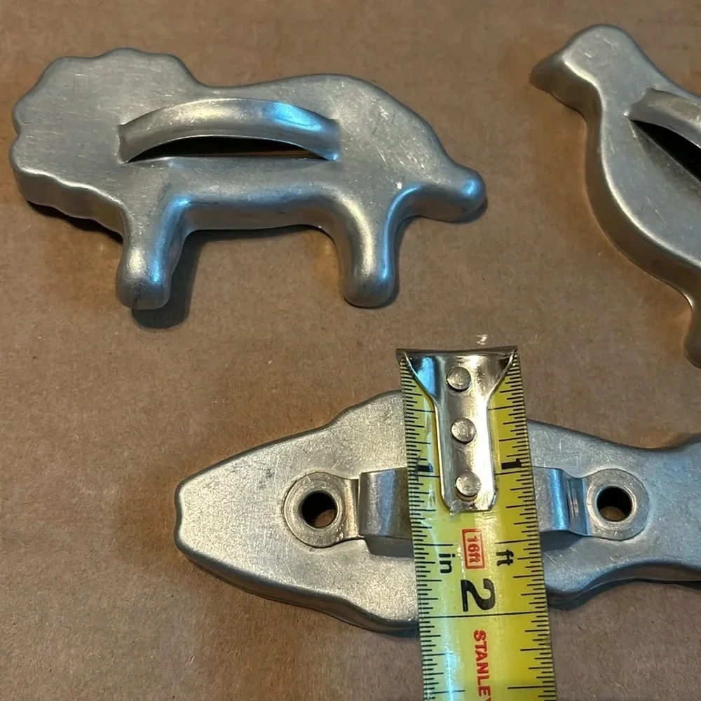 Vintage Animal Cookie Cutters, Lion, Hen, Fish